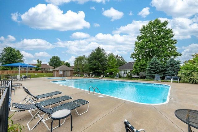 524 Quail Run Street, Rogersville, MO 65742