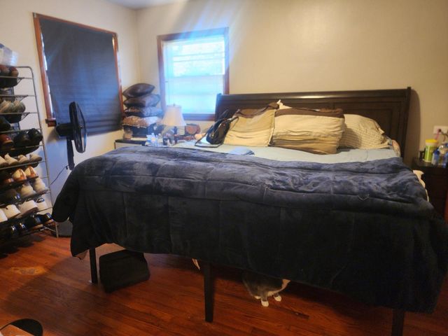 1020 E 61st Place, Merrillville, IN 46410