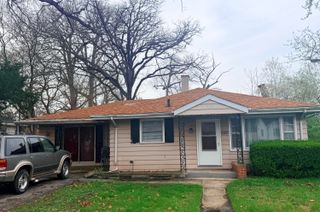 1020 E 61st Place, Merrillville, IN 46410