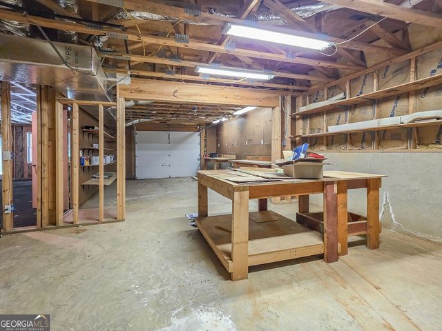 5156 Due West Road, Powder Springs, GA 30127