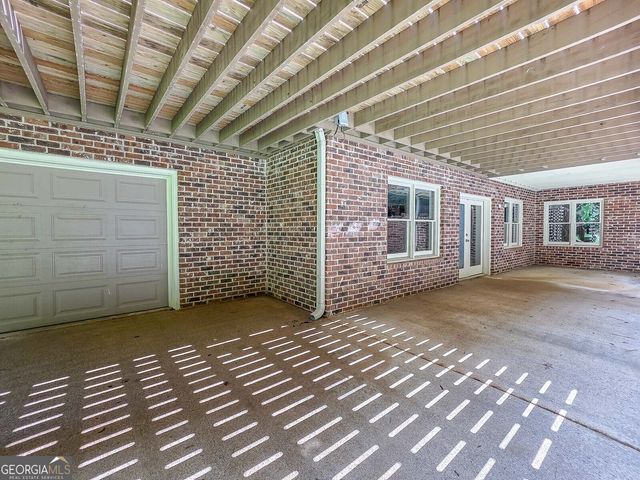 5156 Due West Road, Powder Springs, GA 30127