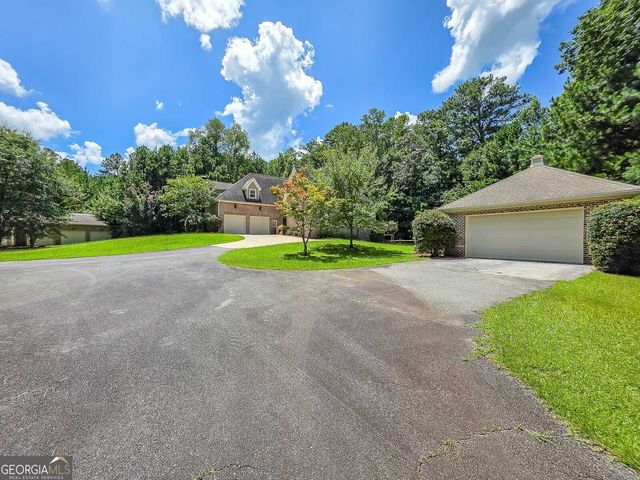 5156 Due West Road, Powder Springs, GA 30127