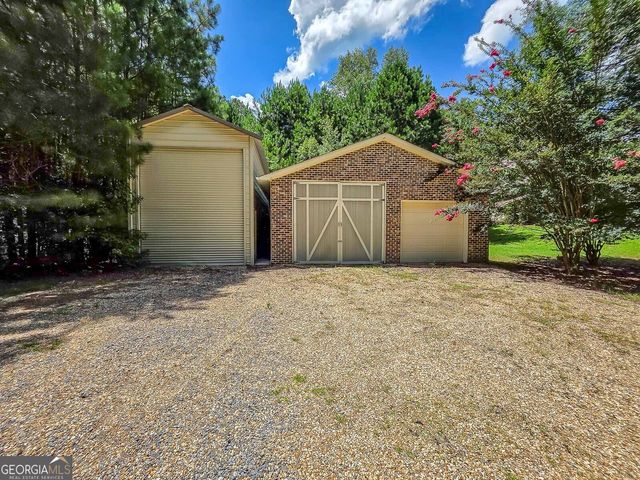 5156 Due West Road, Powder Springs, GA 30127