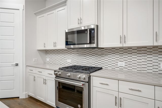 8331 Nunley Lane, Dallas, TX 75231