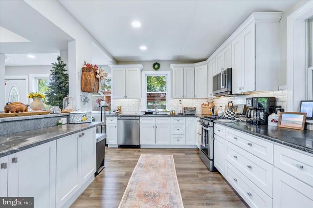 504 HARVEY RD, Claymont, DE 19703