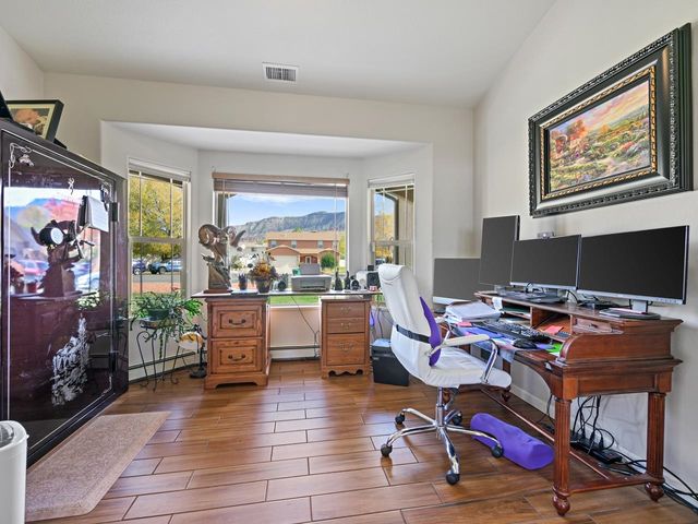 830 Lincoln Court, Palisade, CO 81526