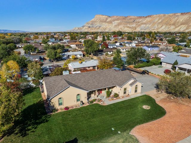 830 Lincoln Court, Palisade, CO 81526