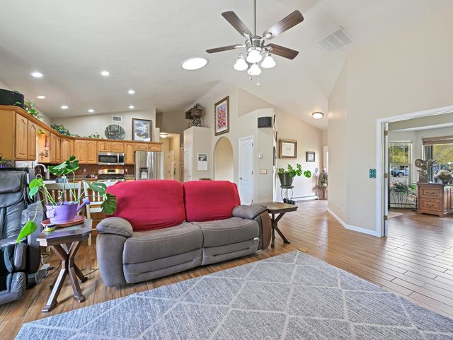 830 Lincoln Court, Palisade, CO 81526