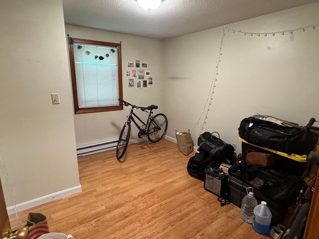 579 Pulpit Hill Rd, Amherst, MA 01002