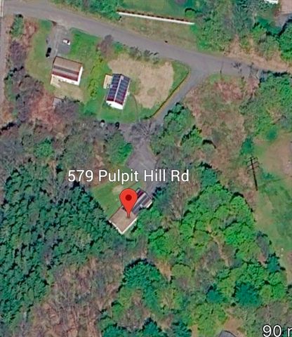 579 Pulpit Hill Rd, Amherst, MA 01002