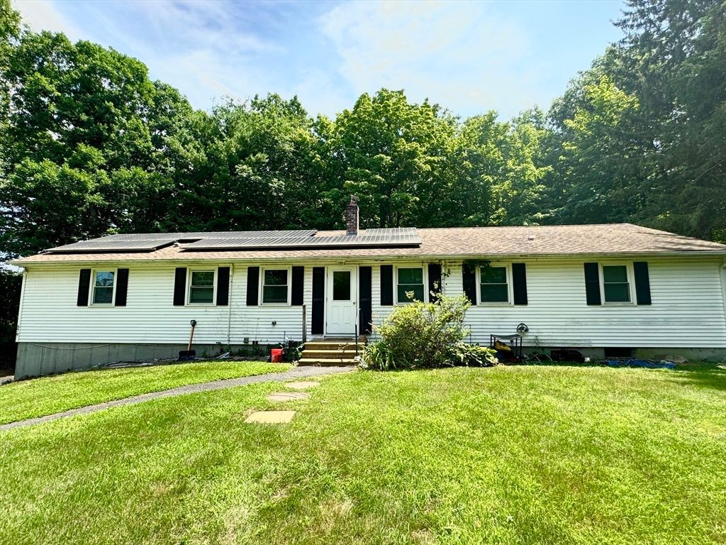579 Pulpit Hill Rd, Amherst, MA 01002