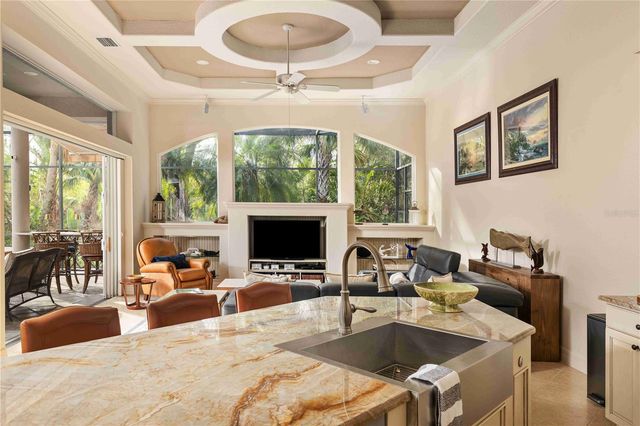 10006 DISCOVERY TERRACE, Bradenton, FL 34212