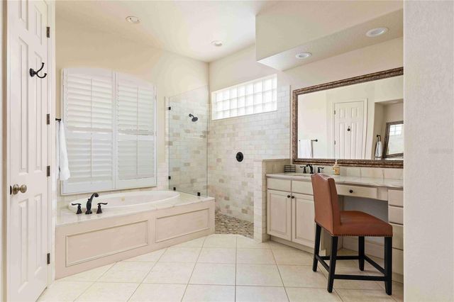 10006 DISCOVERY TERRACE, Bradenton, FL 34212