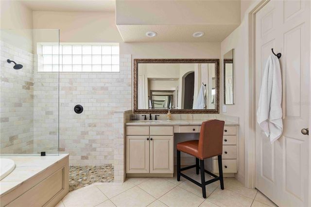 10006 DISCOVERY TERRACE, Bradenton, FL 34212