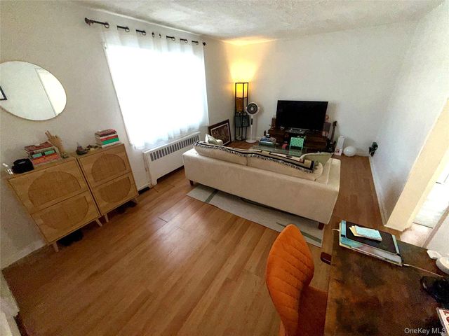 131 39 234th Street LL, Rosedale, NY 11422