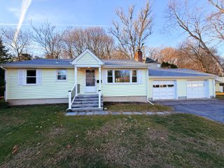 7 Mallard Road, Norwalk, CT 06850