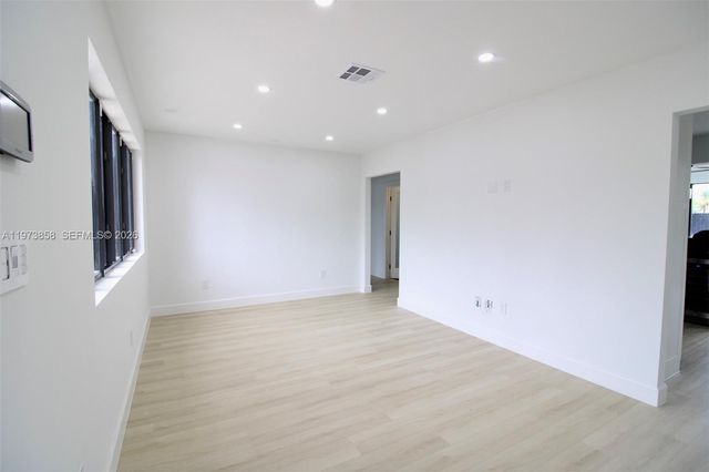 15300 SW 299th St, Homestead, FL 33033