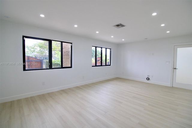 15300 SW 299th St, Homestead, FL 33033