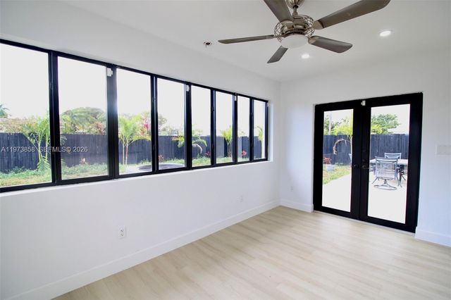 15300 SW 299th St, Homestead, FL 33033