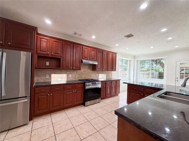 3106 Forrester Drive, Pearland, TX 77584