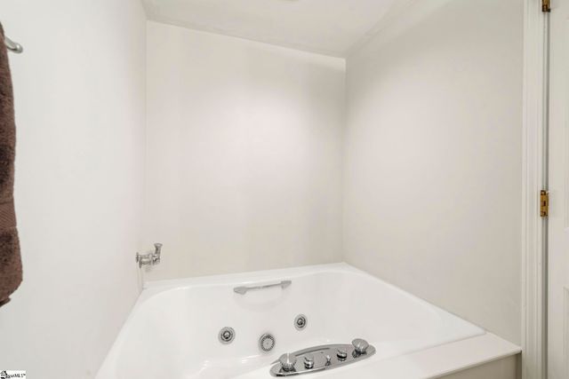 1212 Shadow Way, Greenville, SC 29615