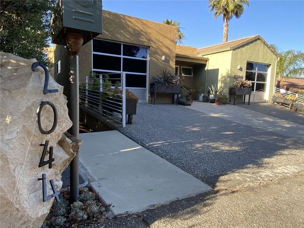 2044 Corral Canyon Road, Malibu, CA 90265