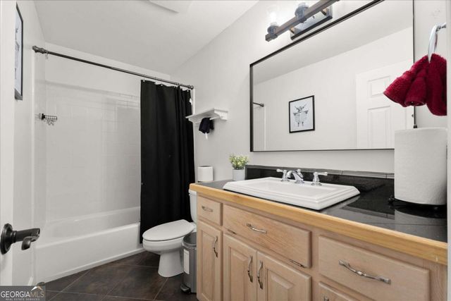 15 E Hyalite Road E, Dahlonega, GA 30533