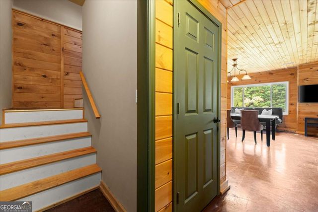 15 E Hyalite Road E, Dahlonega, GA 30533