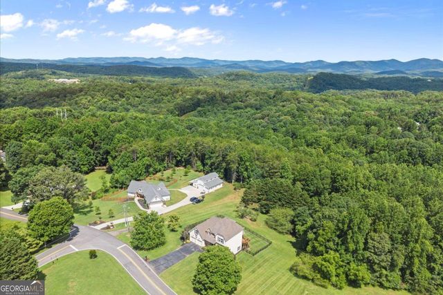 15 E Hyalite Road E, Dahlonega, GA 30533