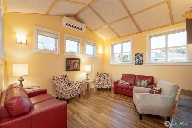 3132 Sage Lane, Port Townsend, WA 98368