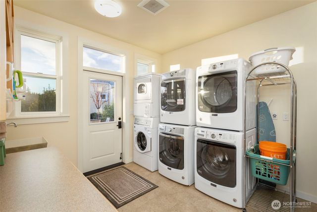 3132 Sage Lane, Port Townsend, WA 98368