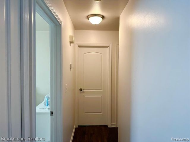 41371 Hamilton Drive, Sterling Heights, MI 48313