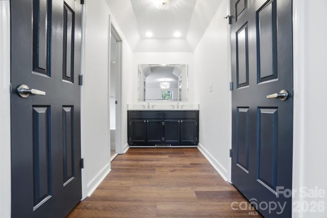 4437 Lake Shore Road N, Denver, NC 28037