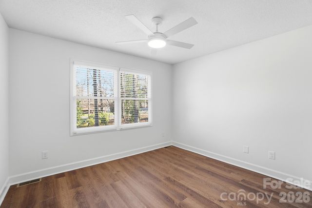 4437 Lake Shore Road N, Denver, NC 28037