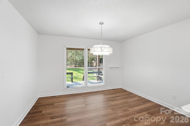 4437 Lake Shore Road N, Denver, NC 28037