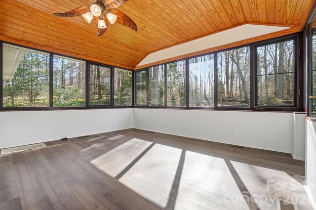 4437 Lake Shore Road N, Denver, NC 28037