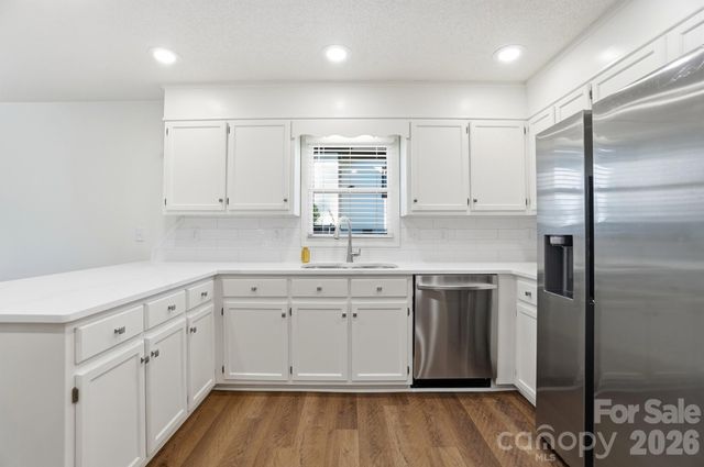 4437 Lake Shore Road N, Denver, NC 28037