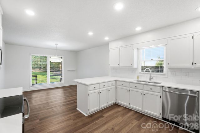 4437 Lake Shore Road N, Denver, NC 28037