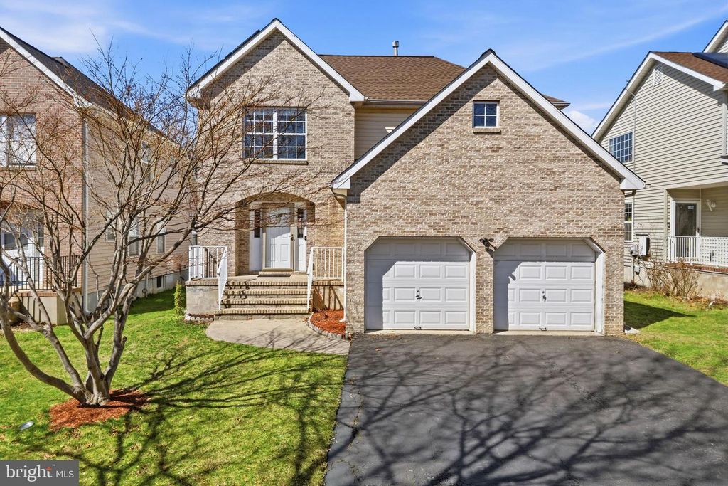 109 CANAL VIEW DR, Lawrenceville, NJ 08648