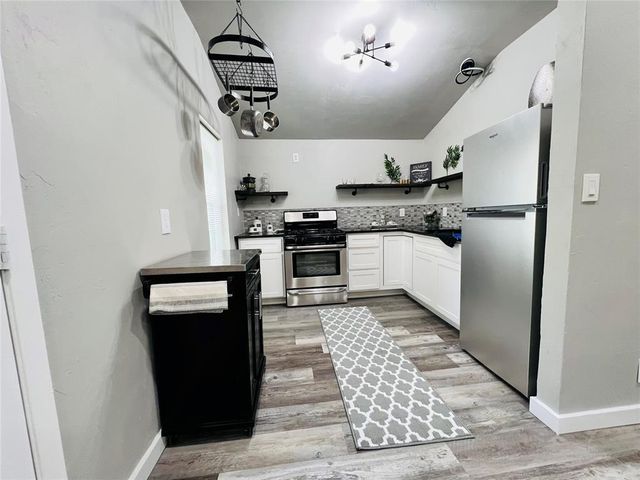 212 S 2nd Street, Noble, OK 73068