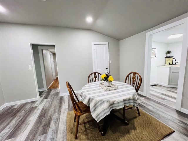 212 S 2nd Street, Noble, OK 73068