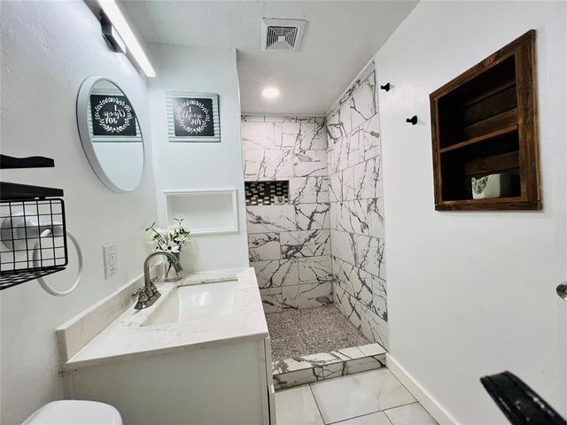 212 S 2nd Street, Noble, OK 73068