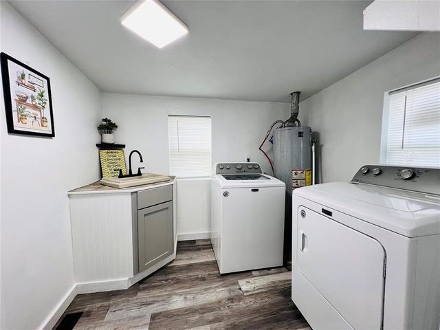 212 S 2nd Street, Noble, OK 73068