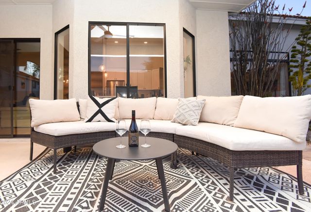 5921 E GRANDVIEW Road, Scottsdale, AZ 85254