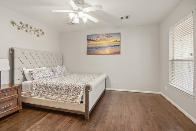 55 W Pipers Green Street, Spring, TX 77382