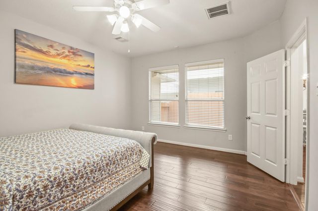 55 W Pipers Green Street, Spring, TX 77382