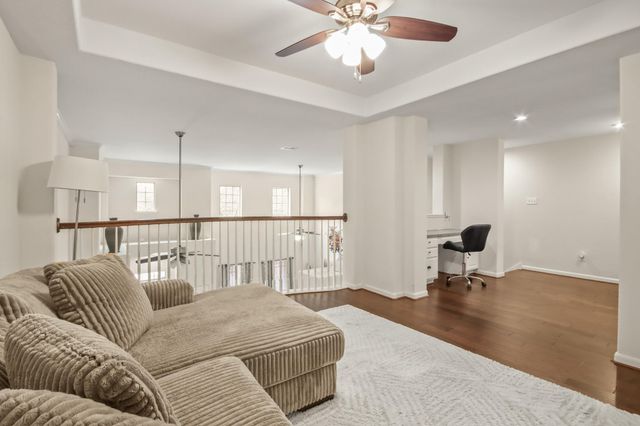 55 W Pipers Green Street, Spring, TX 77382