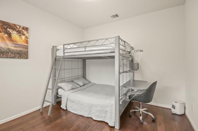 55 W Pipers Green Street, Spring, TX 77382