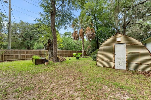 805 NW 39TH DRIVE, Gainesville, FL 32605