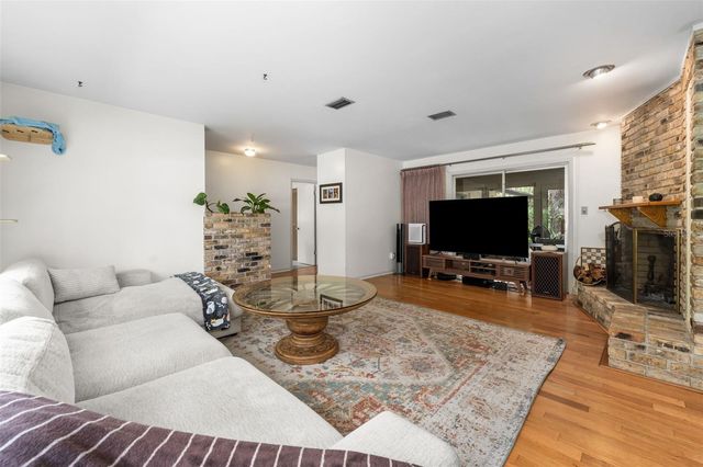 805 NW 39TH DRIVE, Gainesville, FL 32605